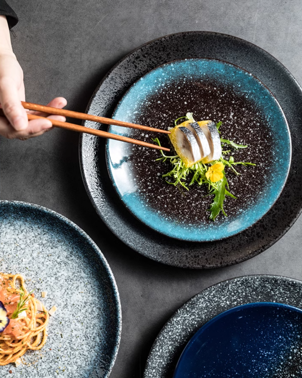 Neo Toji Vintage Underglaze Flat Plate