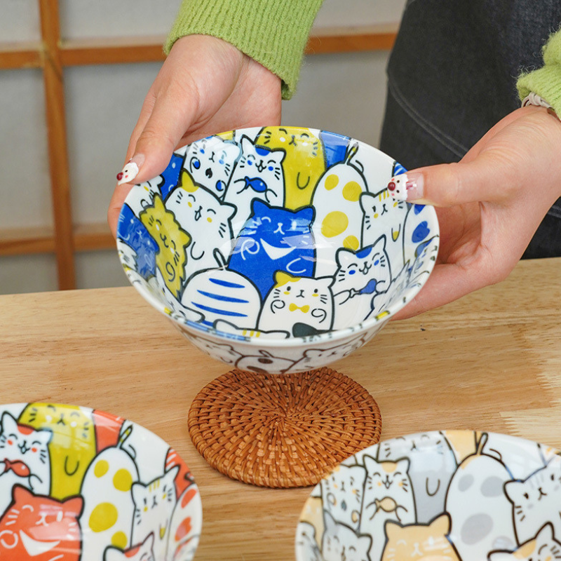 Mino Ware Cat and Dog Series Underglaze Rice Bowl