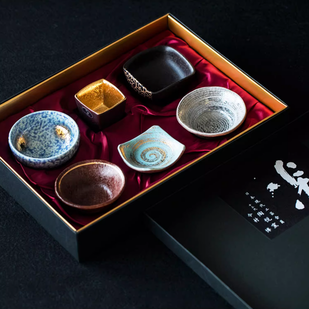 Arita Ware Gold and Silver Decorative Dessert Plate Gift Set