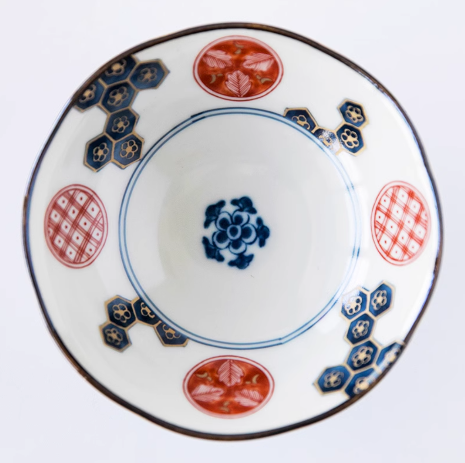 Hasami Ware Ten-Thousand-Mile Dyed Vintage Floral Ceramic Plate Gift Set