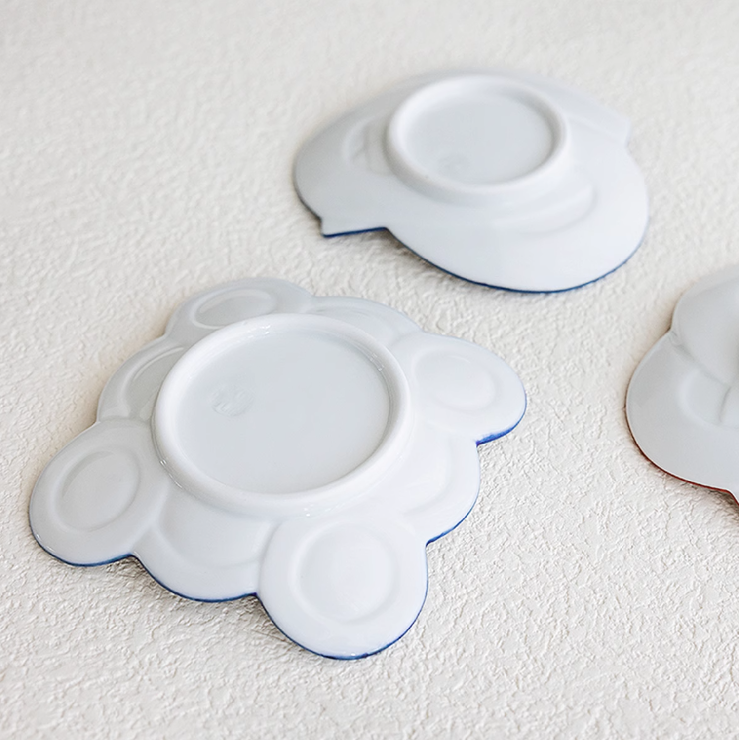 Arita Ware Hand-Painted Auspicious Knot Plate Gift Set