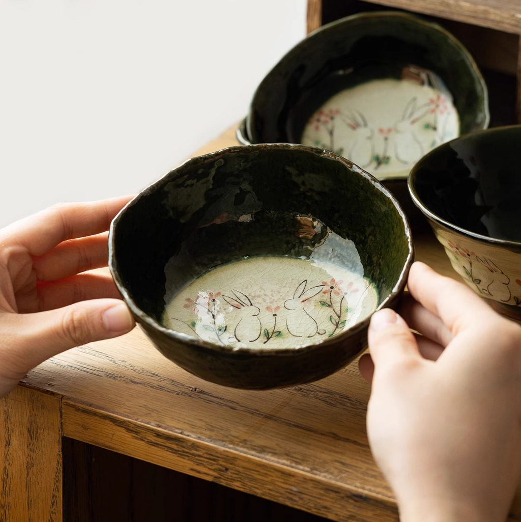Seto Ware Hand-Painted Cute Rabbit Snack Bowl
