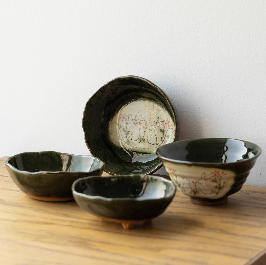 Seto Ware Hand-Painted Cute Rabbit Snack Bowl