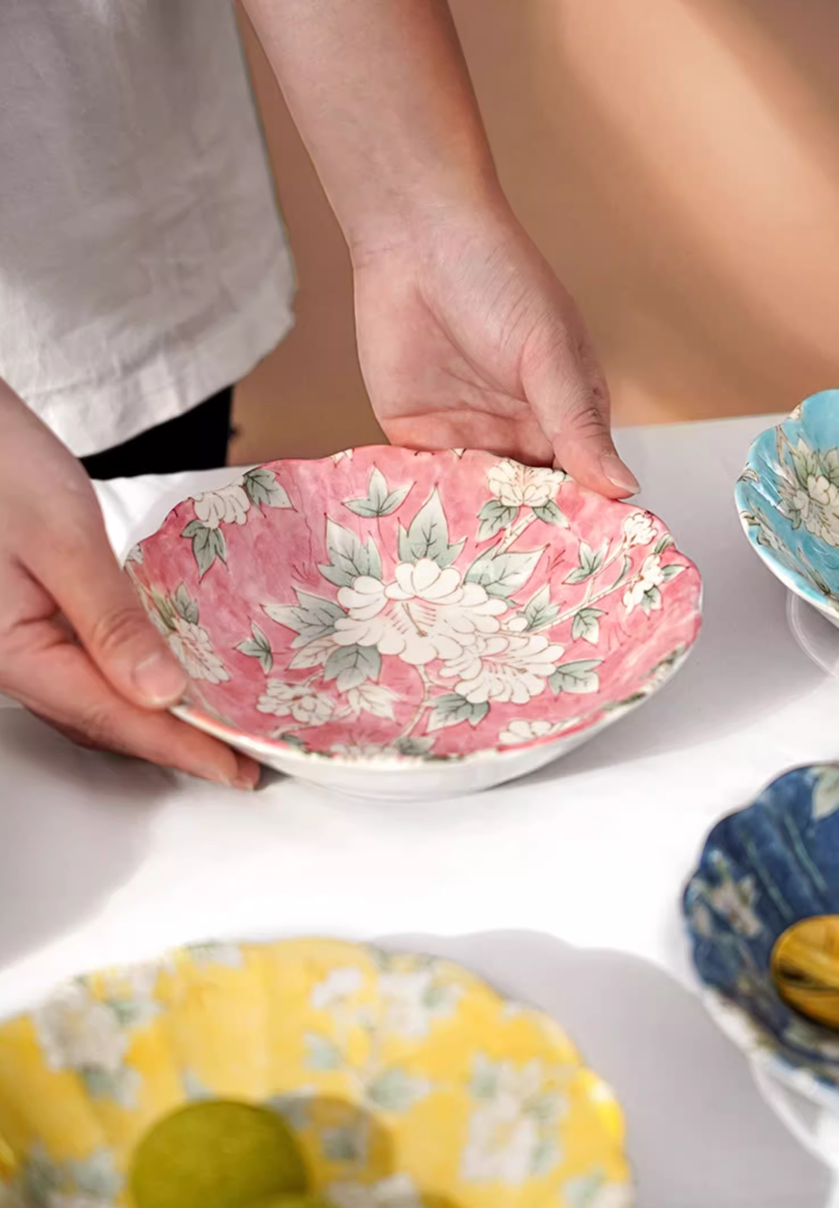 Mino Ware Hibiscus Flower Series Plate Gift Set