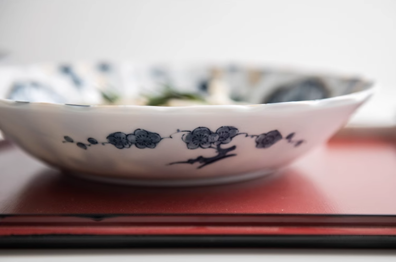 Mino Ware Underglaze 'Fu' Character Ceramic Plate Gift Set