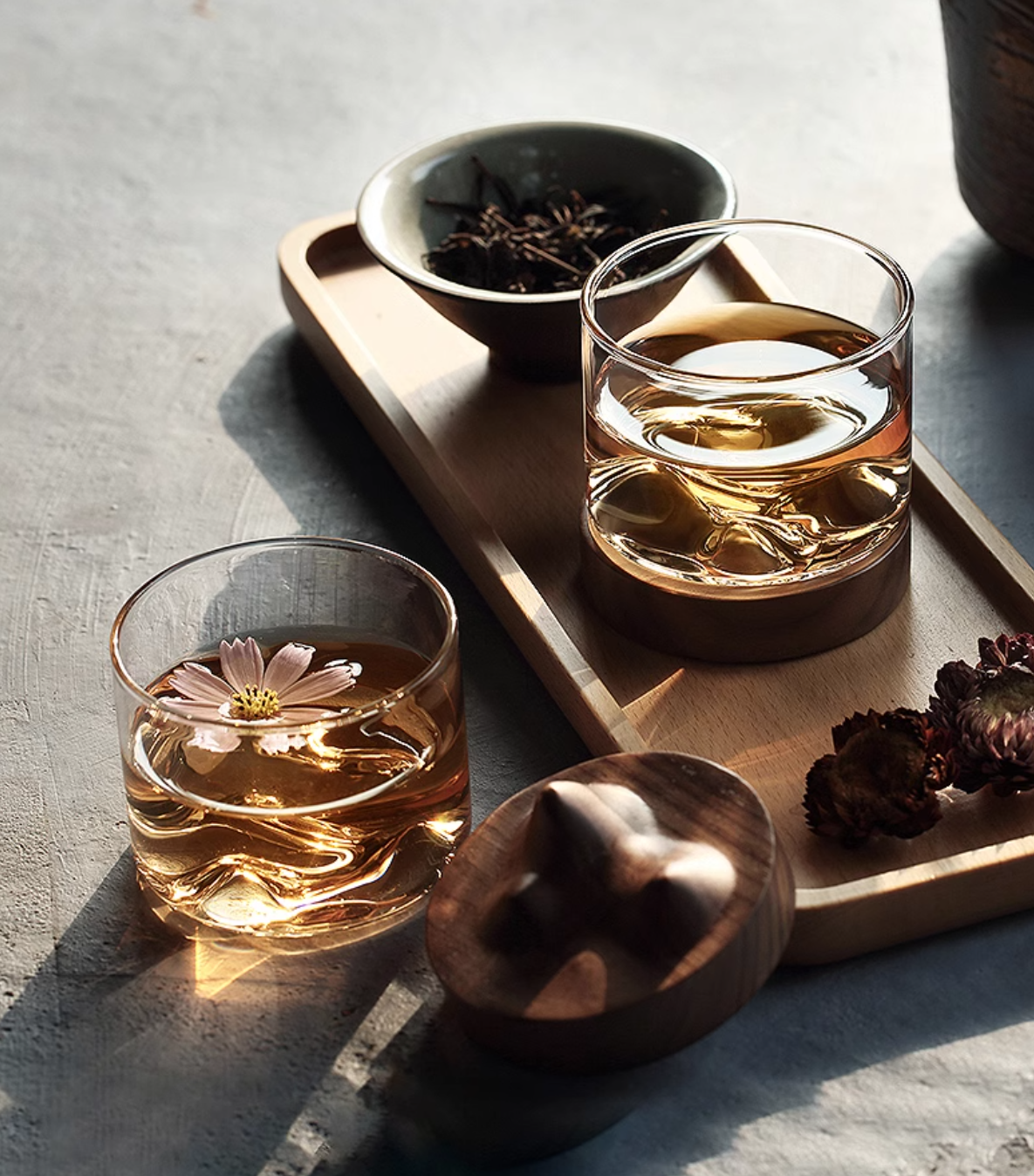 Mokushou Mountain Range Glass Tea Cup