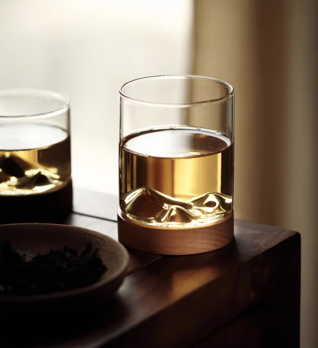 Mokushou Mountain Range Glass Tea Cup