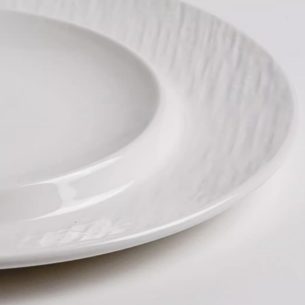 ALANIZ TER Series Lunar Eclipse Raised-Center Plate