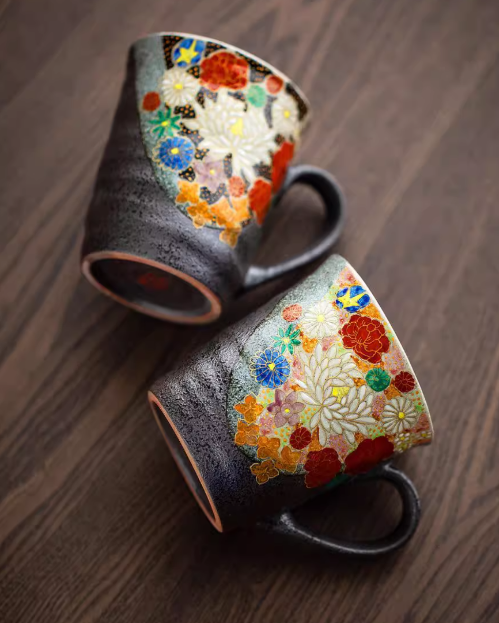 Kutani Ware Handcrafted Golden Floral Couple Mug Set – Wedding Gift