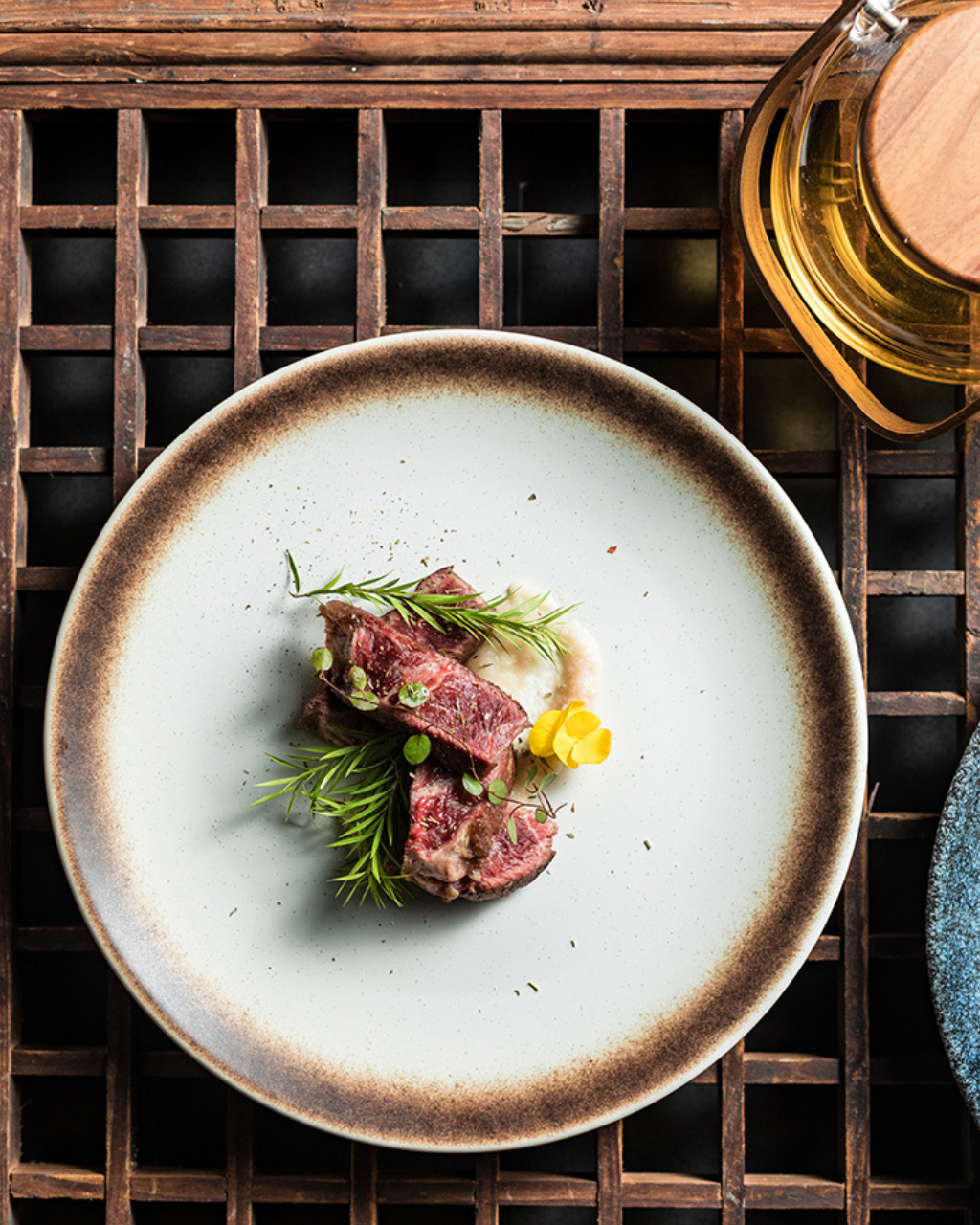 Neo Toji Vintage Underglaze Flat Plate