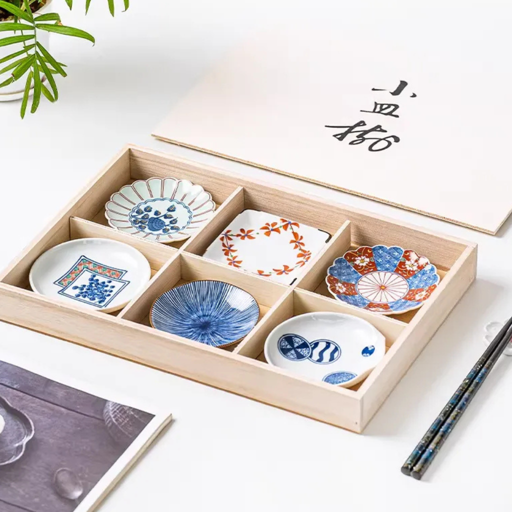 Arita Ware Blue & White Bean Soy Dish