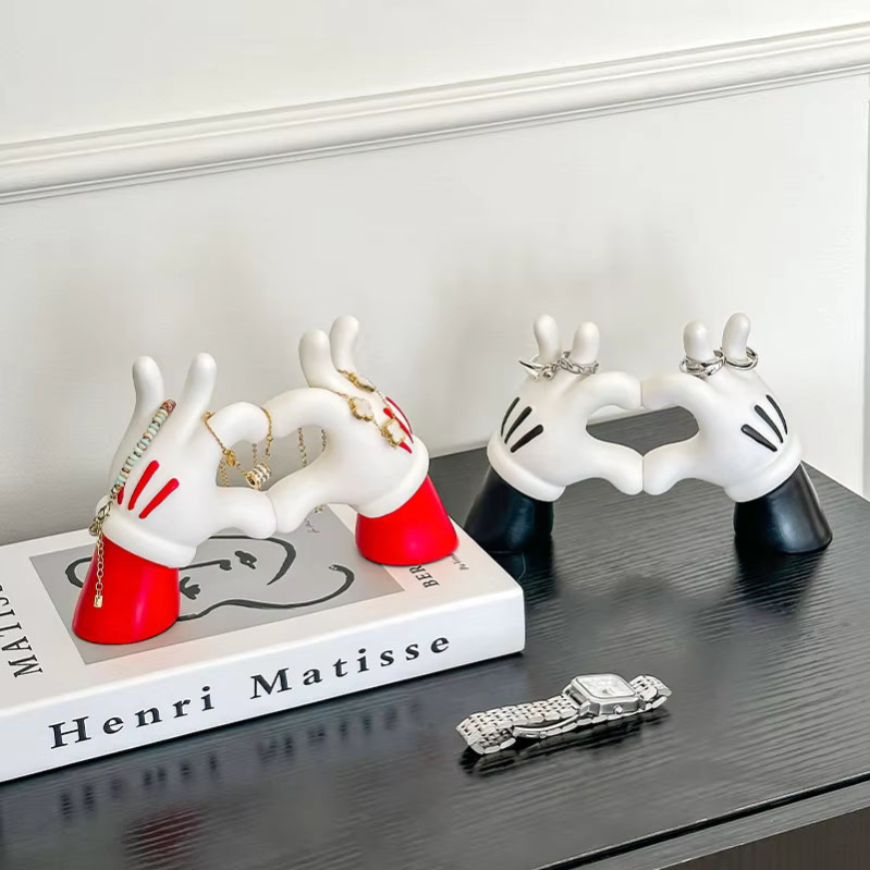 Cartoon Hand Gesture