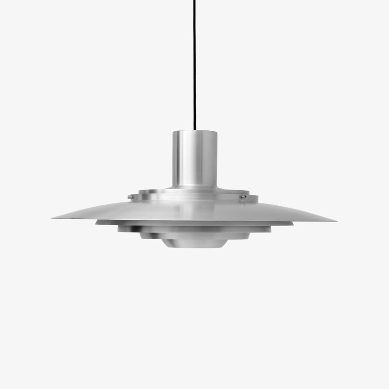 P376 Pendant Light