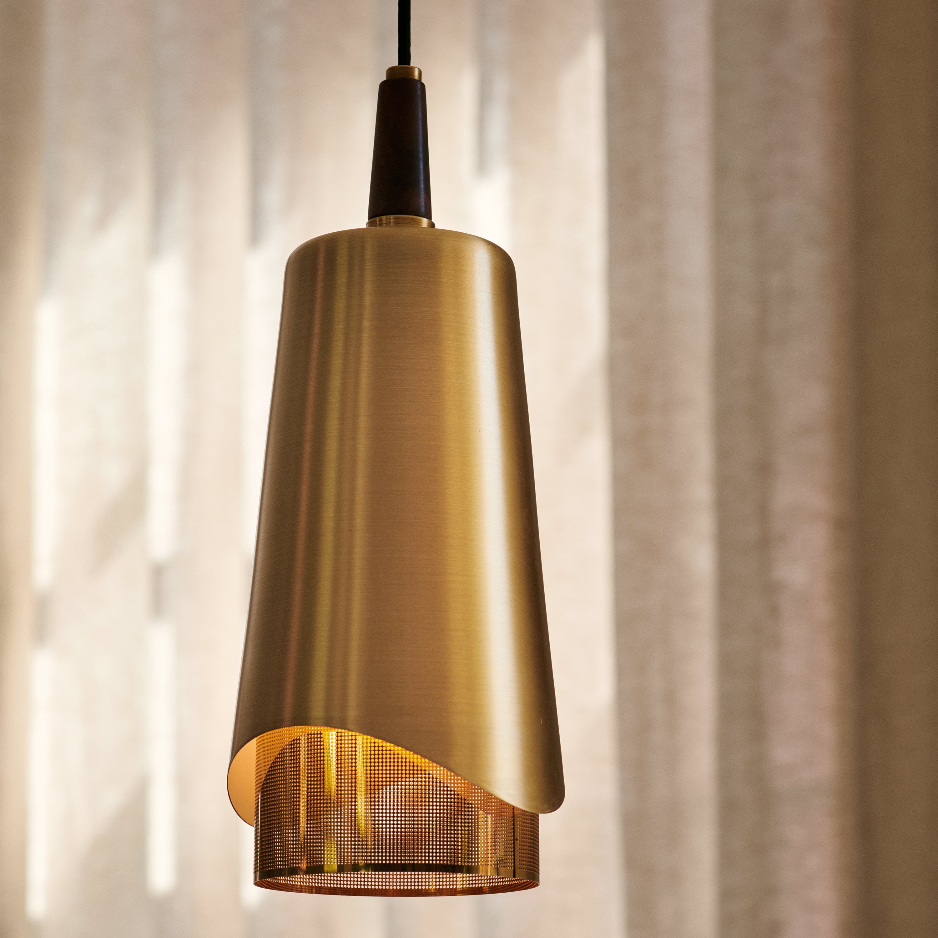 Umanoff Pendant Light