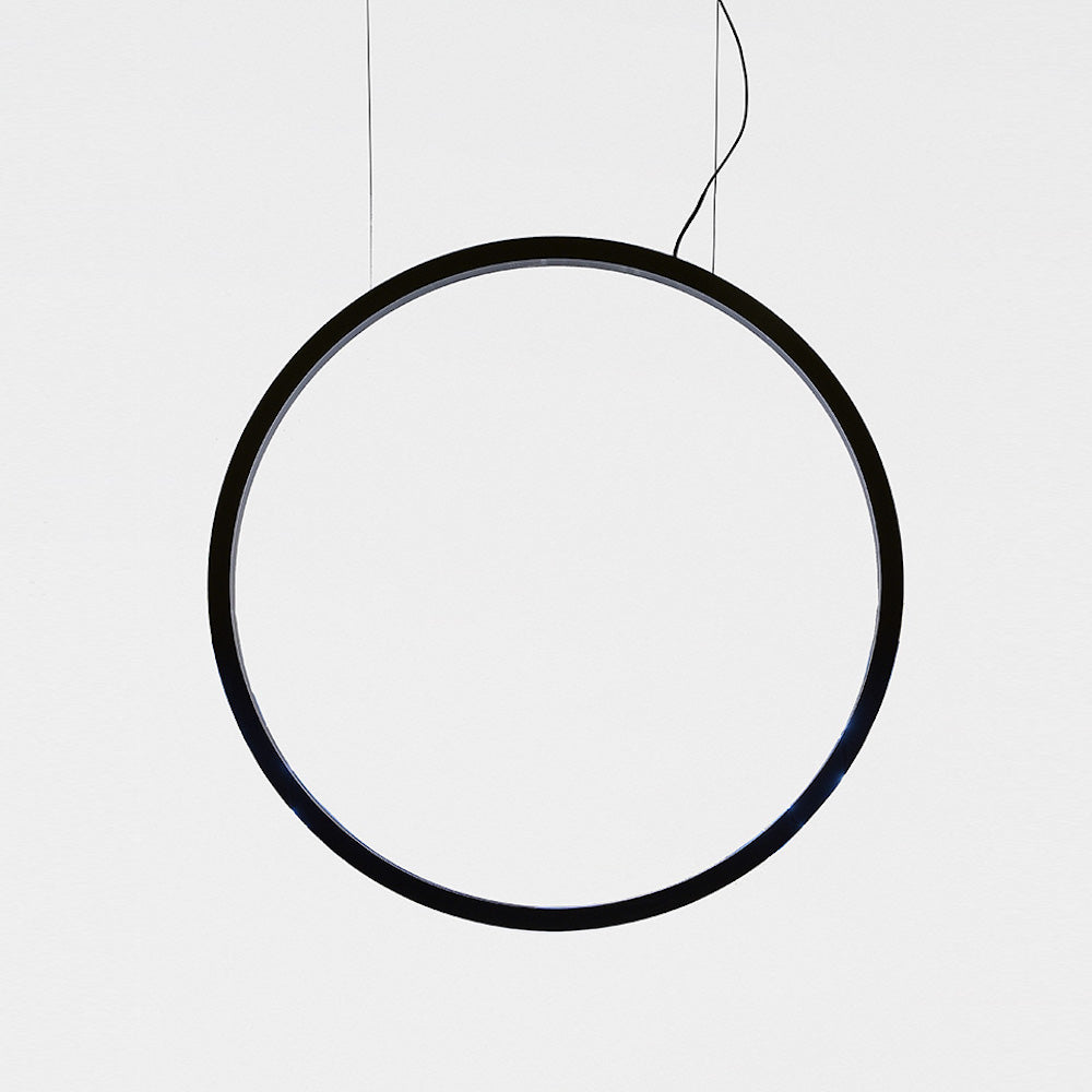 "O" Outdoor Suspension Light