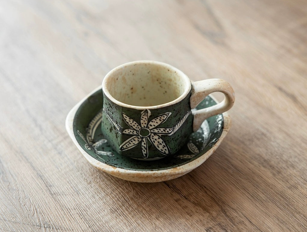 Hasami-Yaki Ceramic Hand-Painted Floral and Leaf Pattern Coffee Cup