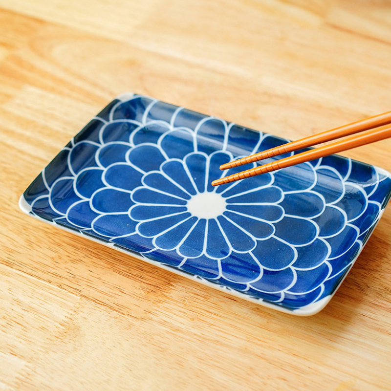 Mino Ware Underglaze Chrysanthemum Pattern Square Plate