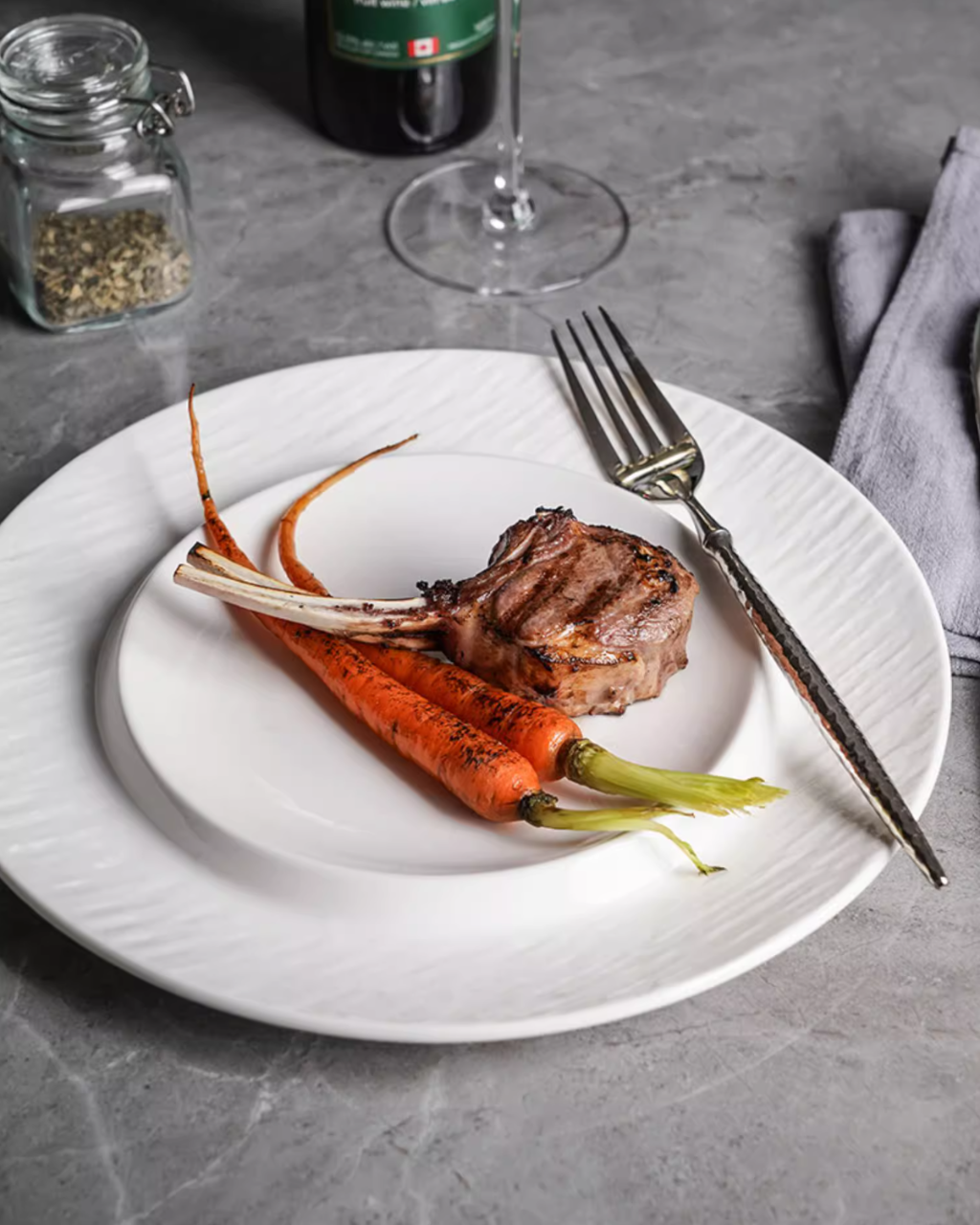 ALANIZ TER Series Lunar Eclipse Raised-Center Plate