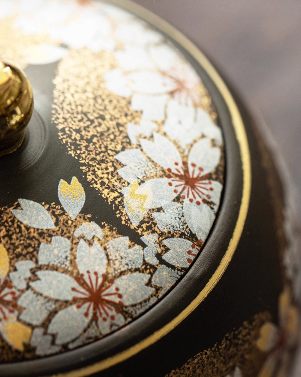 Kutani Ware Golden Sakura Teapot
