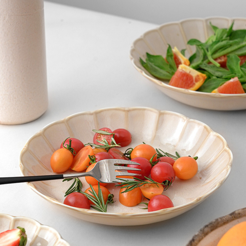 Mino Ware Retro Sweet White Glaze Plate