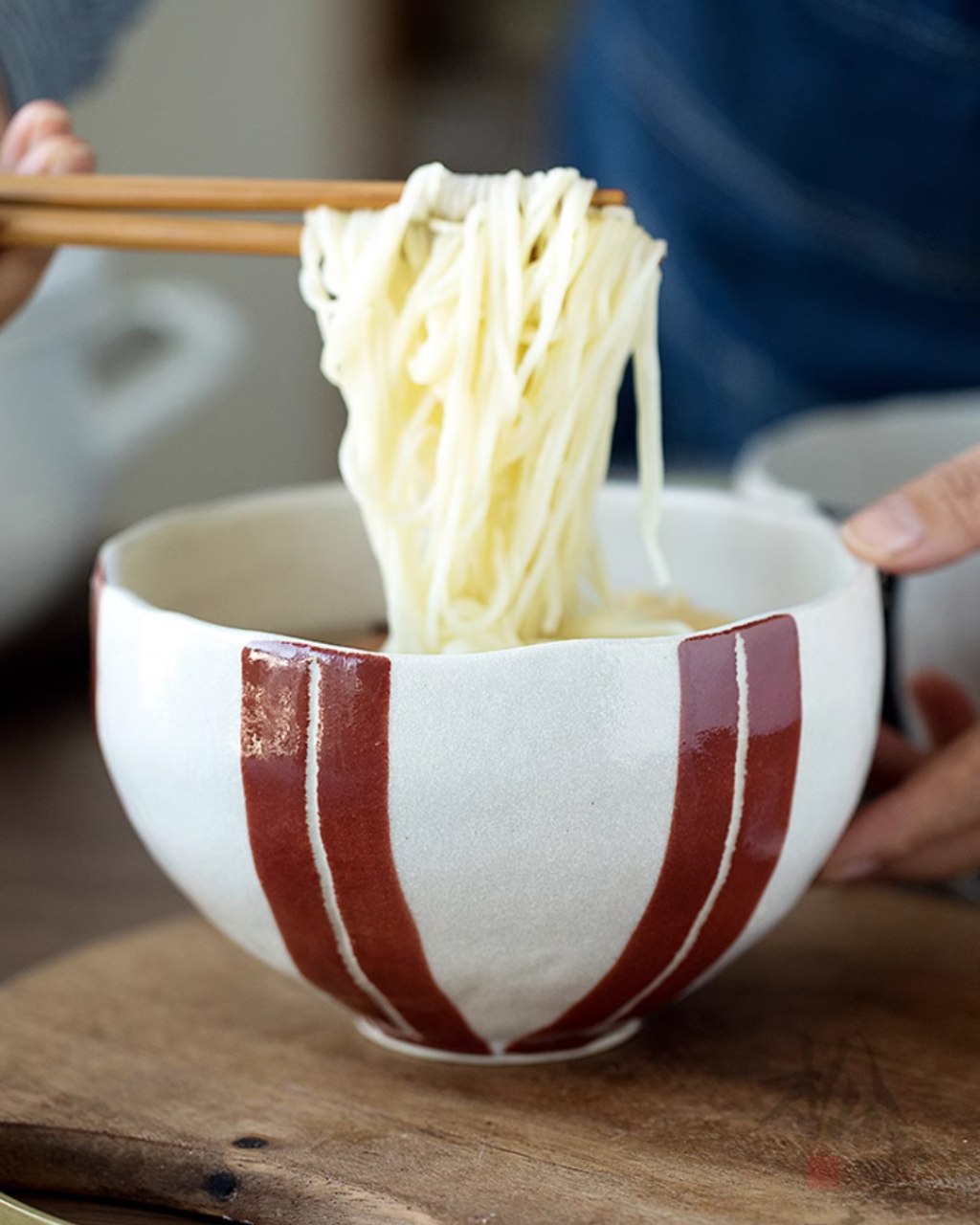 Mino Ware Vintage Underglaze Tokusa Couple Bowl Set – Wooden Box Edition