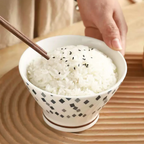 Yashin Underglaze Vintage Cone-Shaped Bowl Set