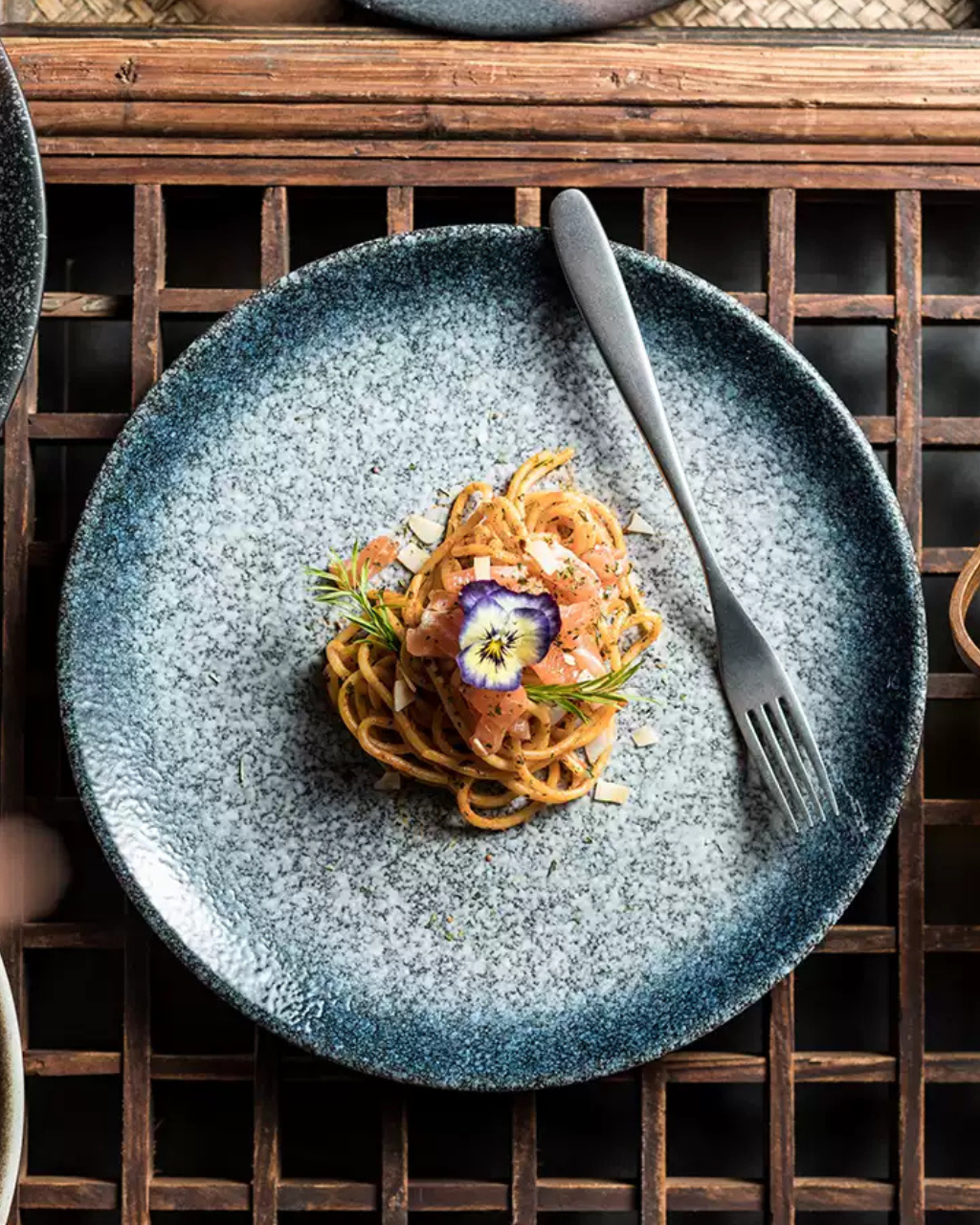 Neo Toji Vintage Underglaze Flat Plate