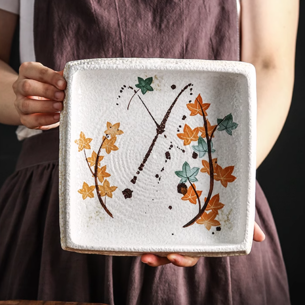 Fukutora Ware Hand-Painted Maple Leaf Plate