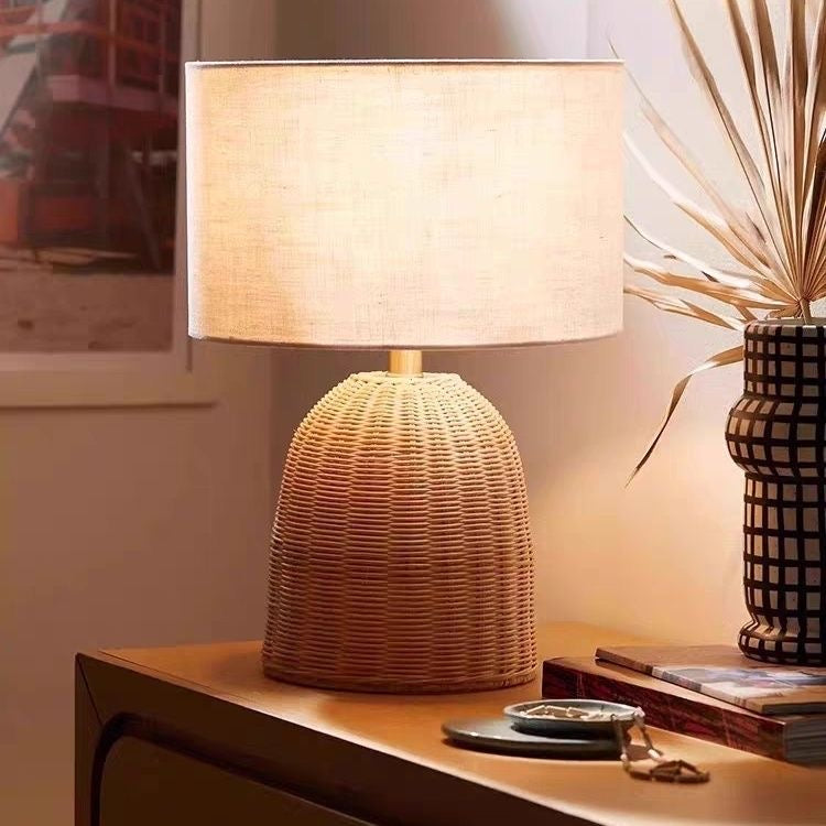 Rustic Rattan Weaving Table Lamp with Linen Shade