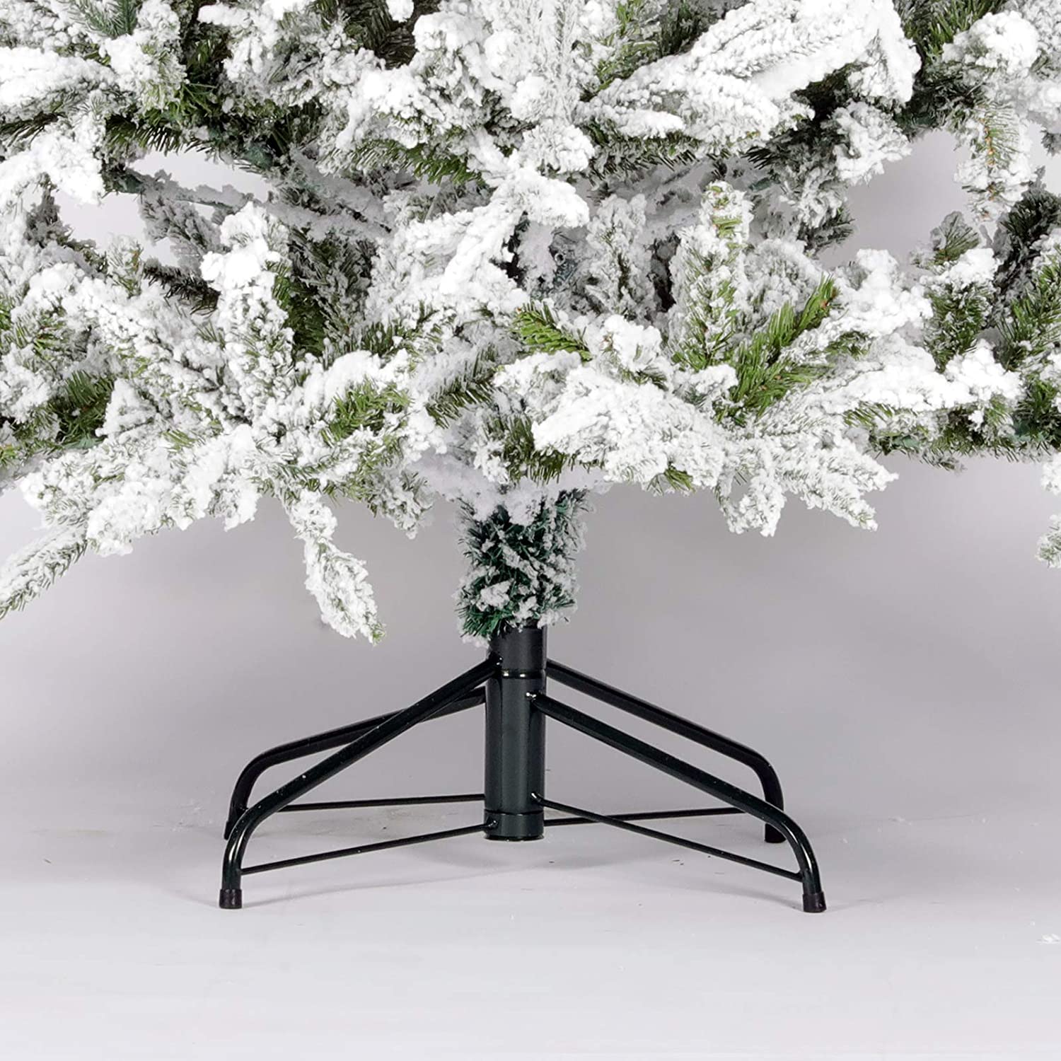 Snow Flocked Christmas Tree 7ft Artificial Hinged Pine Tree with White