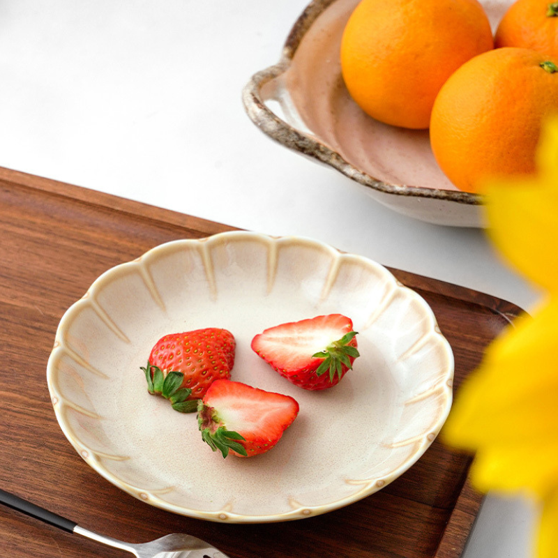 Mino Ware Retro Sweet White Glaze Plate