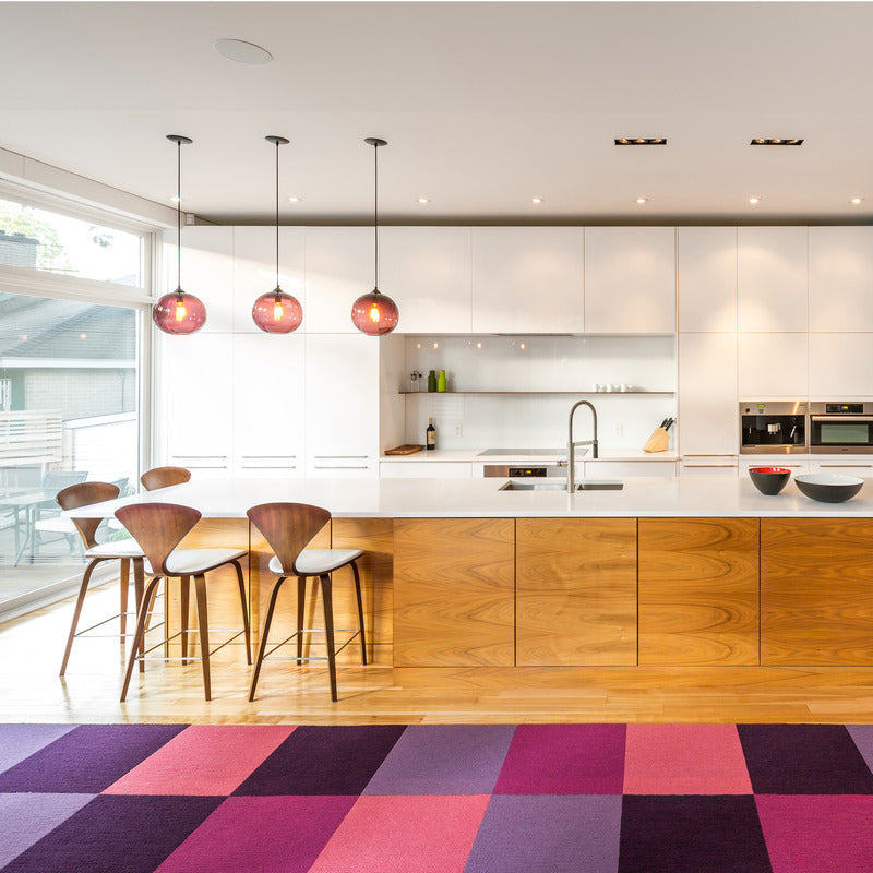 Solitaire Pendant Light