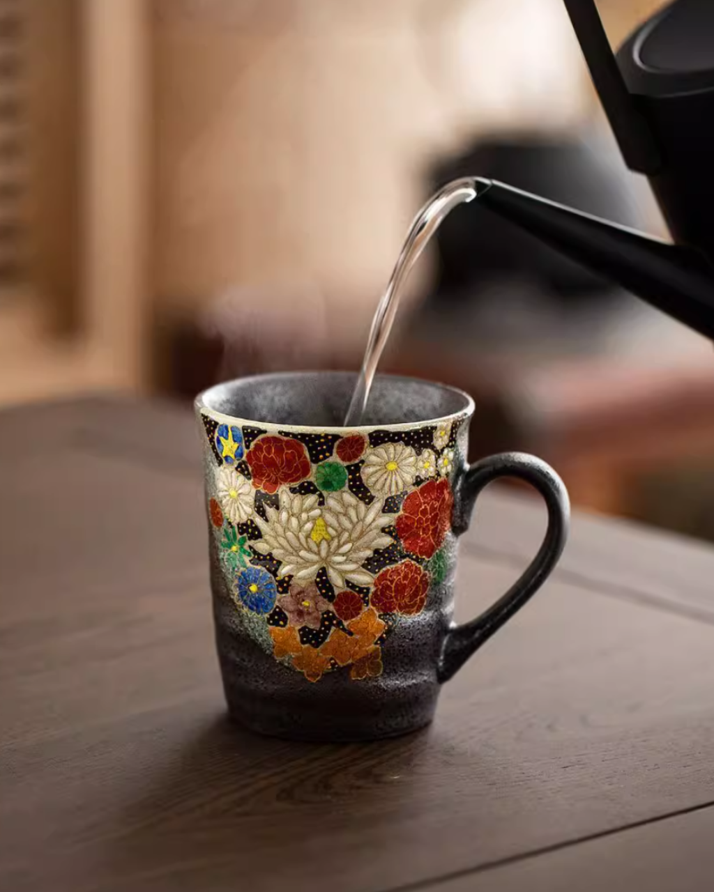 Kutani Ware Handcrafted Golden Floral Couple Mug Set – Wedding Gift