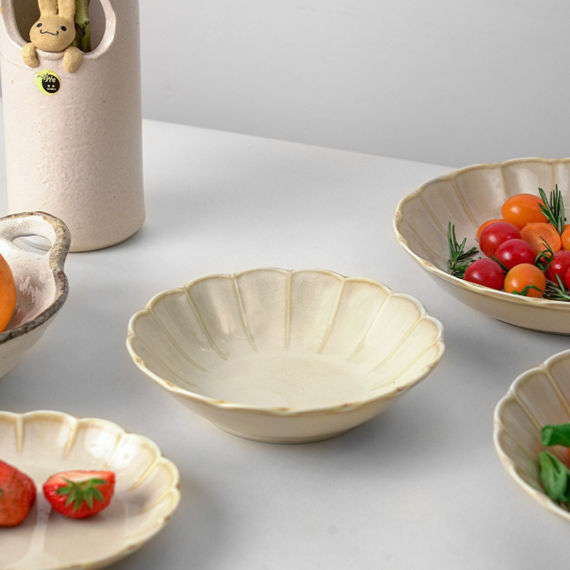 Mino Ware Retro Sweet White Glaze Plate