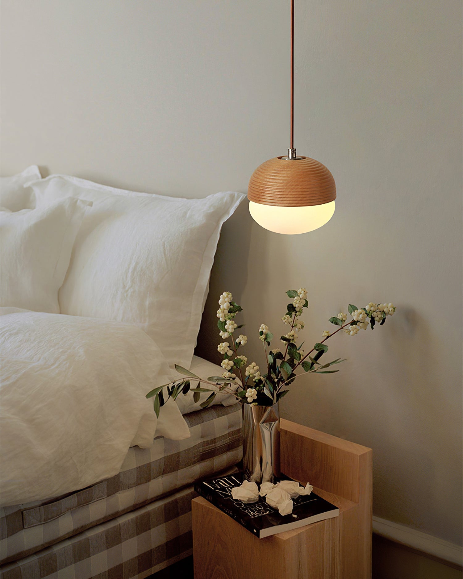 Wood Nut Pendant Lamp