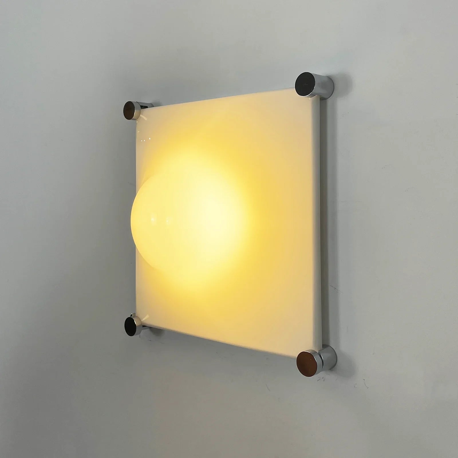 Acrylic Bolla Wall Lamp