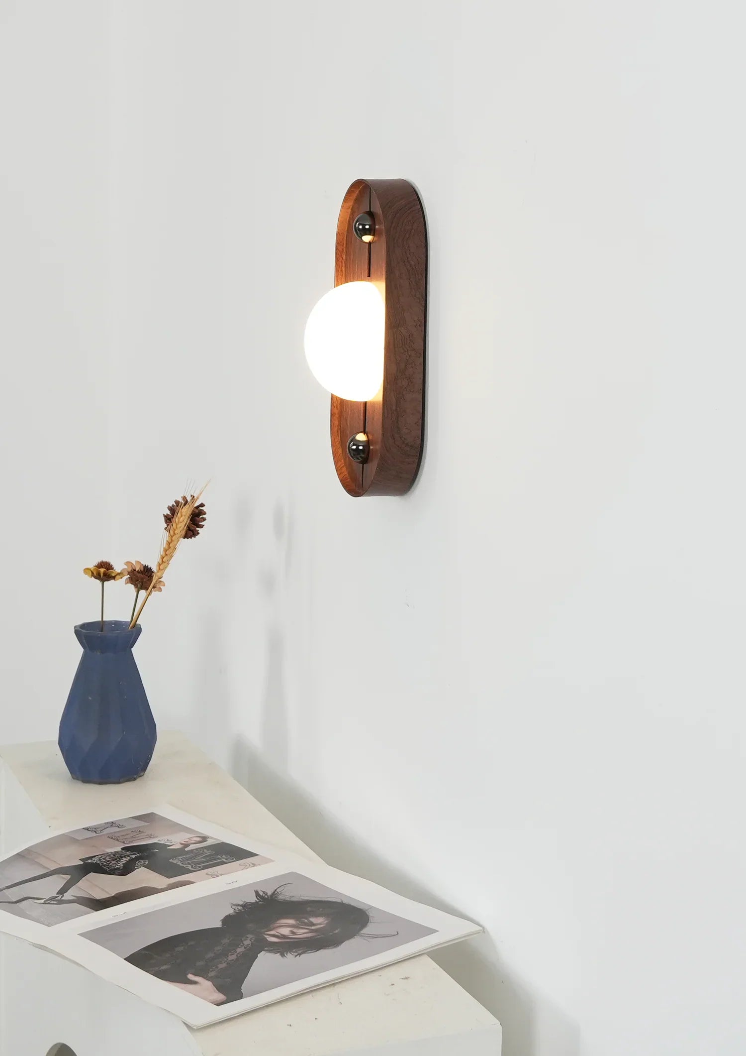 Alabaster Bezel Wall Lamp
