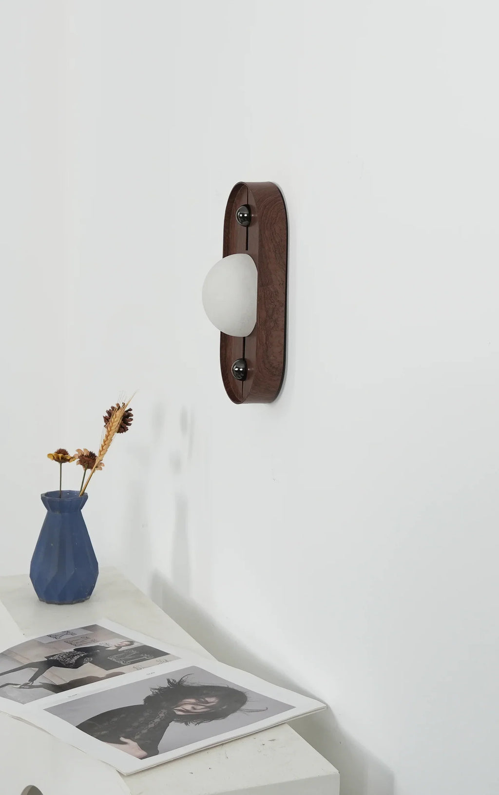 Alabaster Bezel Wall Lamp