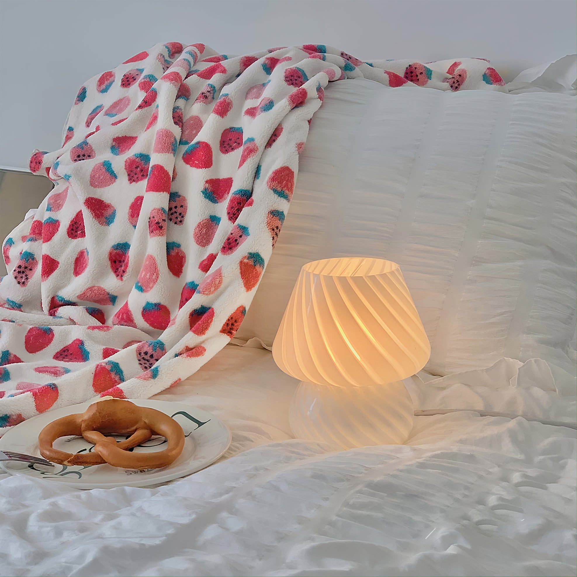 Ansel Glass Table Lamp