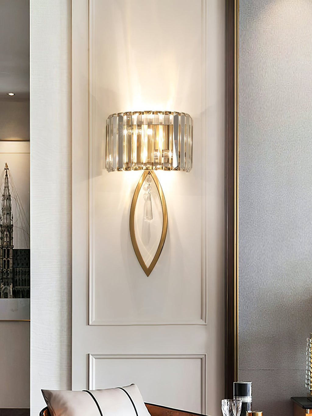 Arc Prismatic Crystal Wall Light