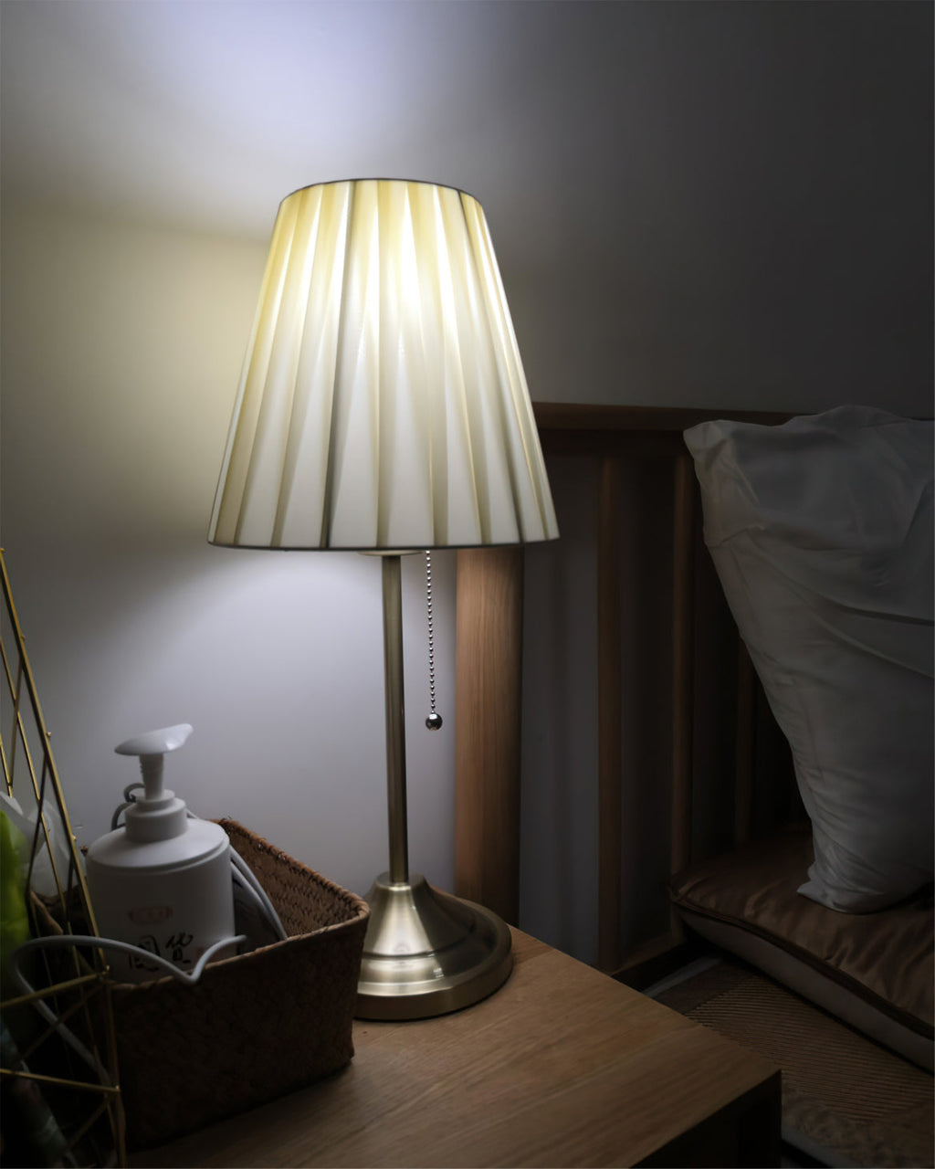 Arstid Table Lamp