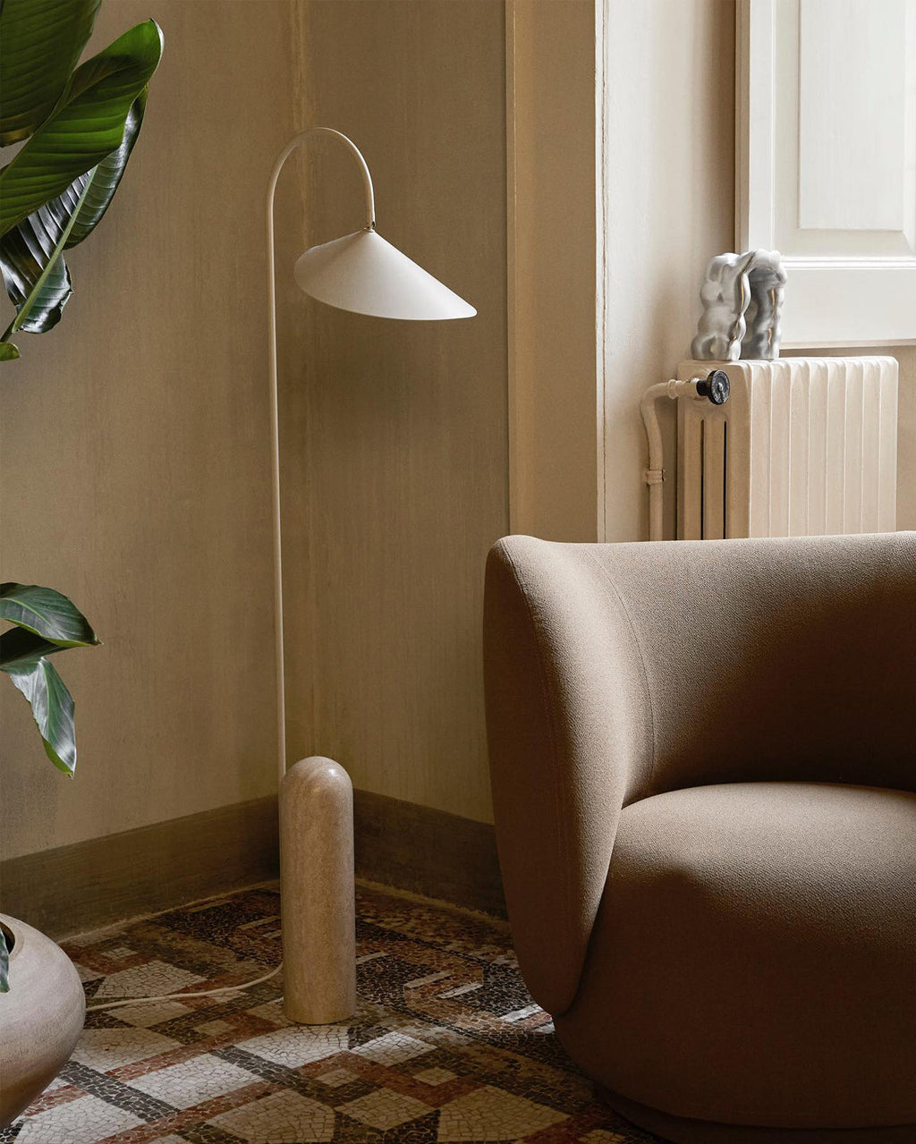 Mono Floor Lamp
