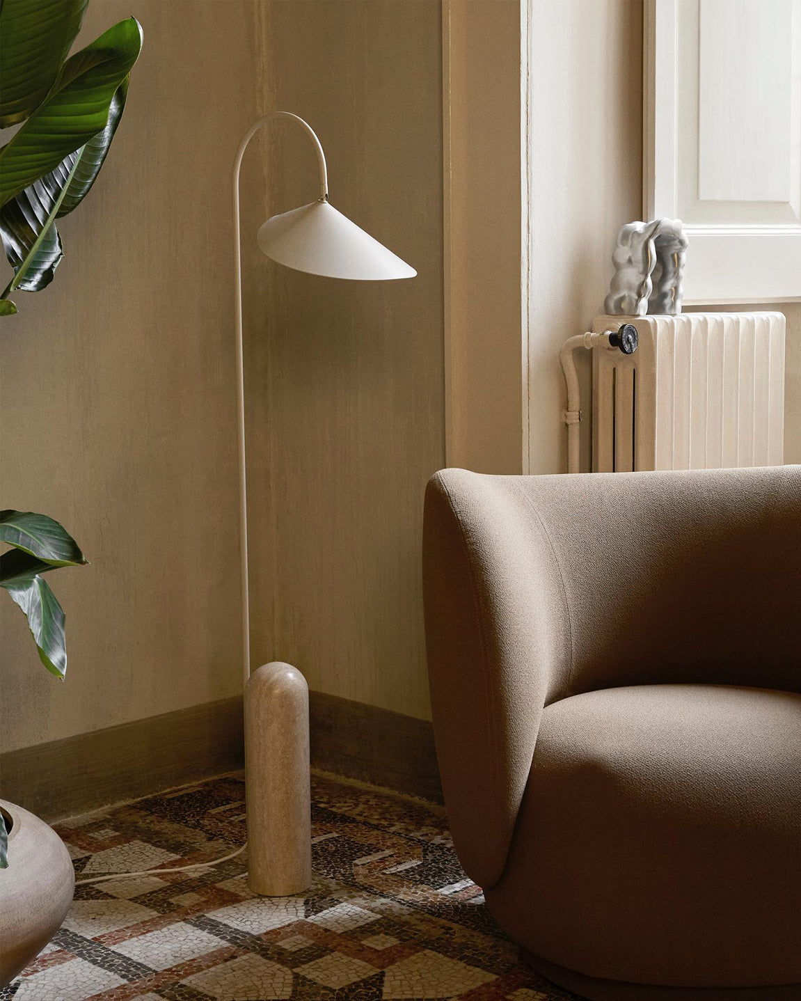 Mono Floor Lamp