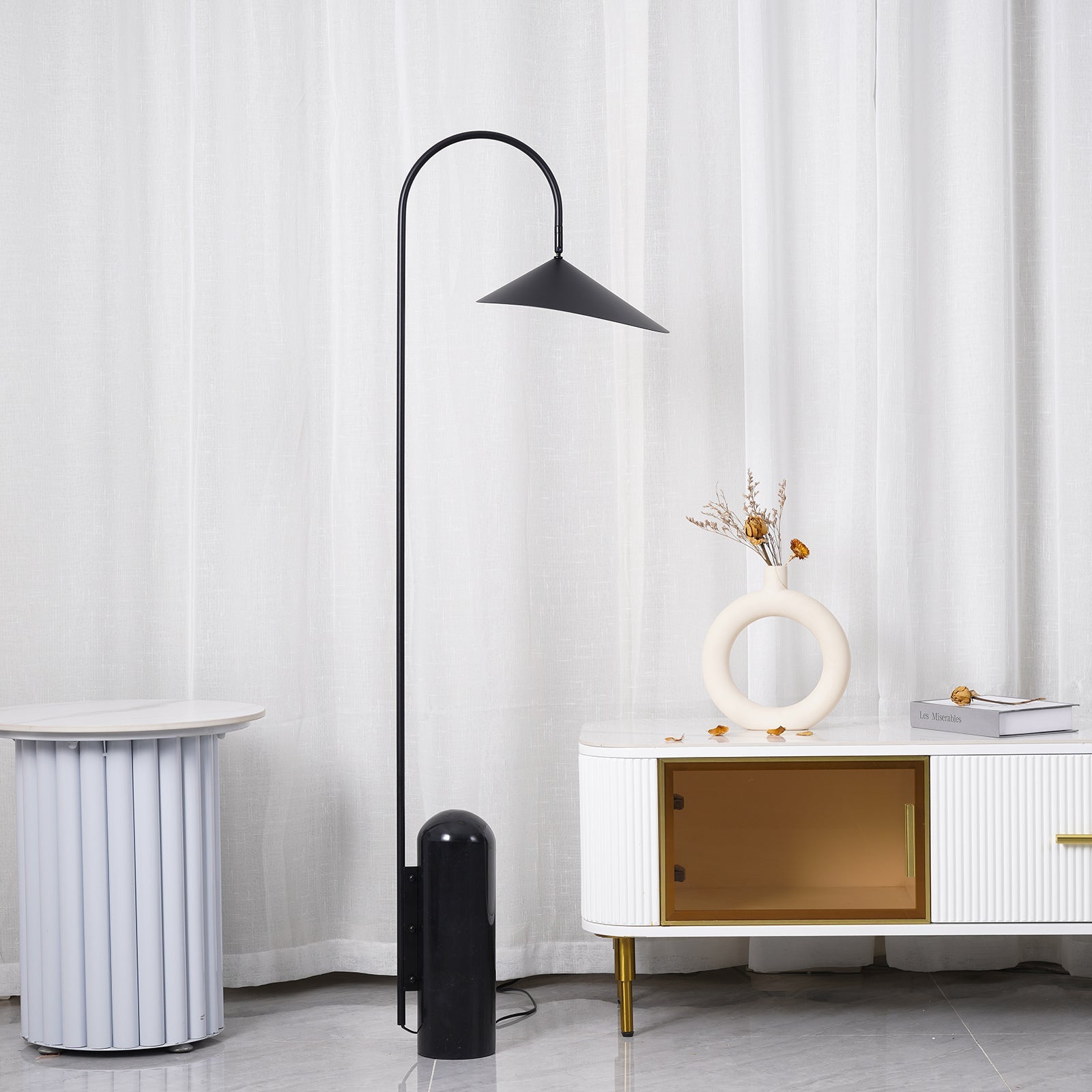 Mono Floor Lamp