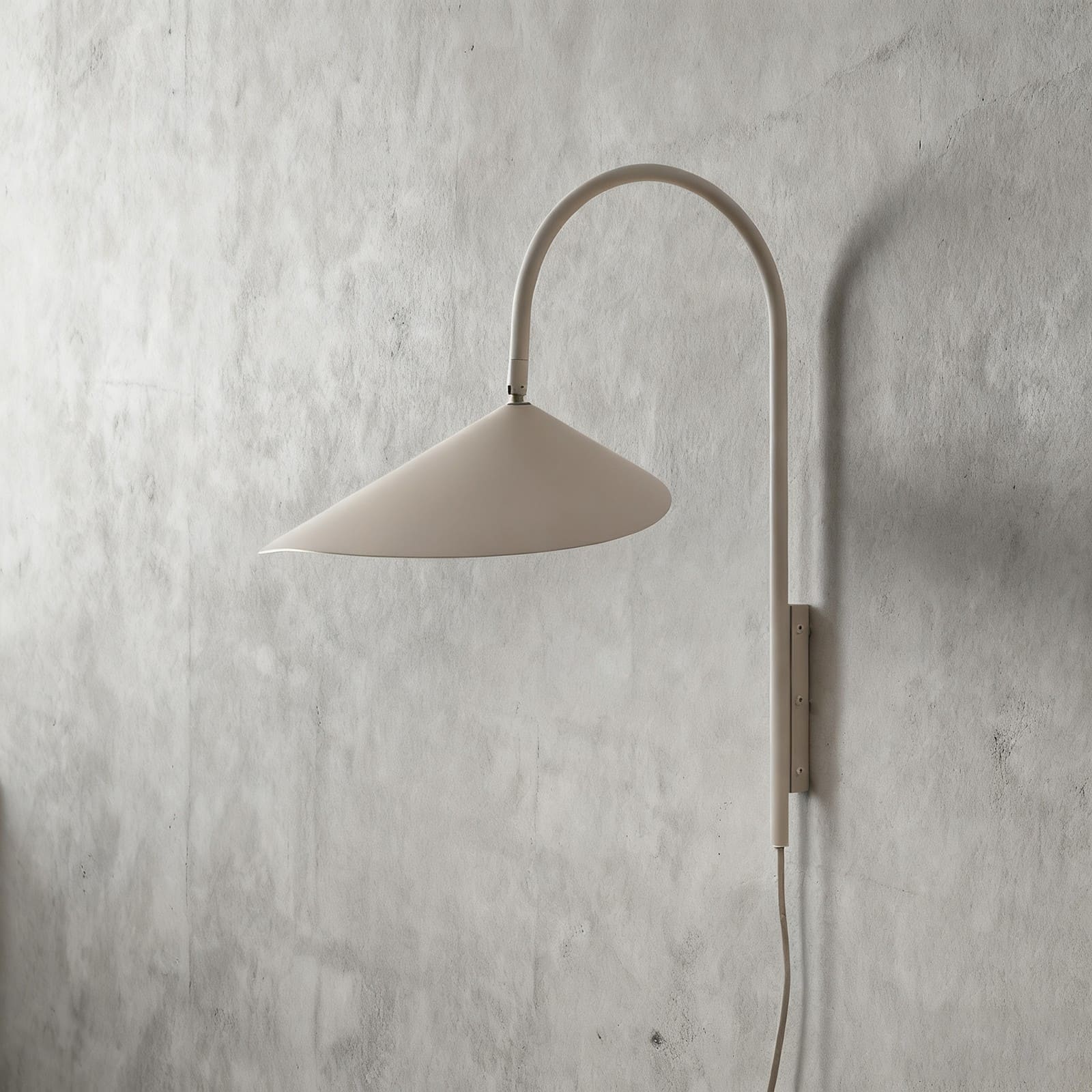 Arum Plug-In Wall Sconce – No-Wire Bedroom & Living Room Light