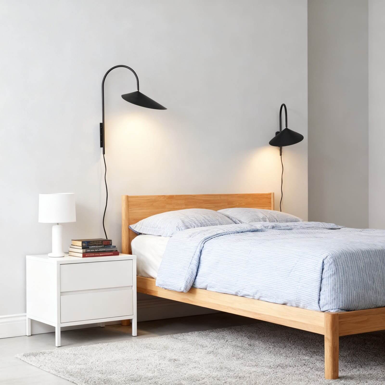 Arum Plug-In Wall Sconce – No-Wire Bedroom & Living Room Light