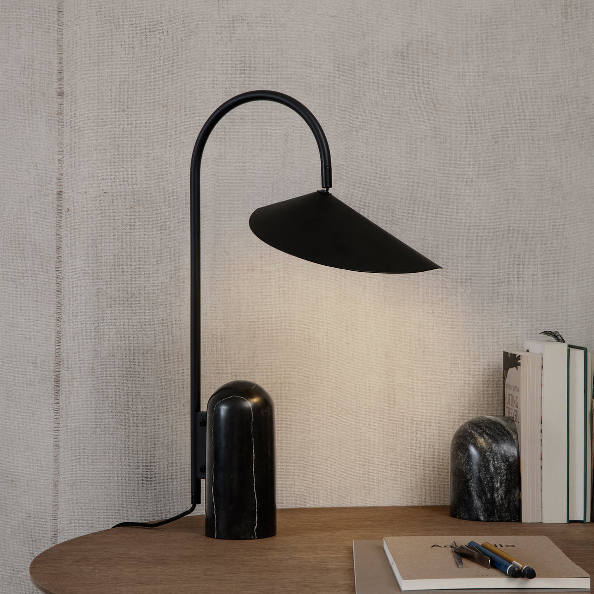 Mono Table Lamp