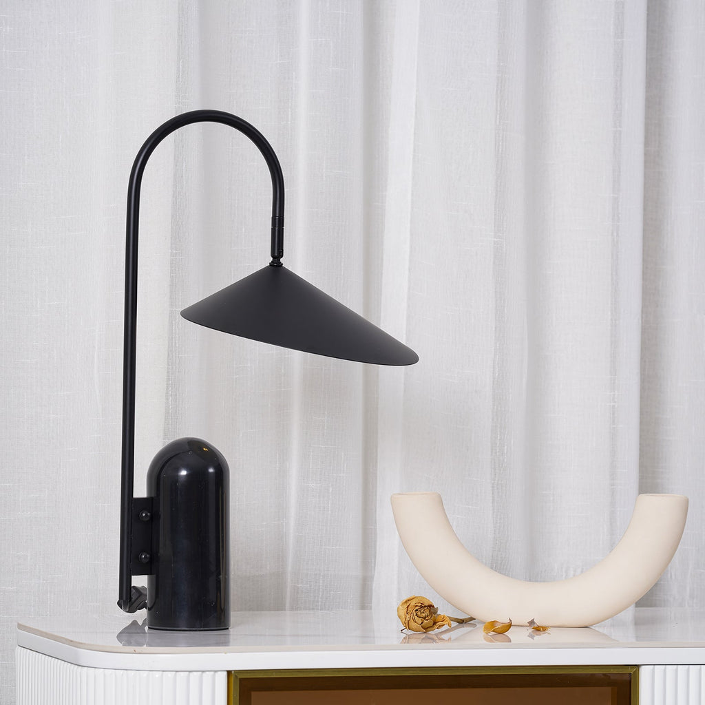 Mono Table Lamp