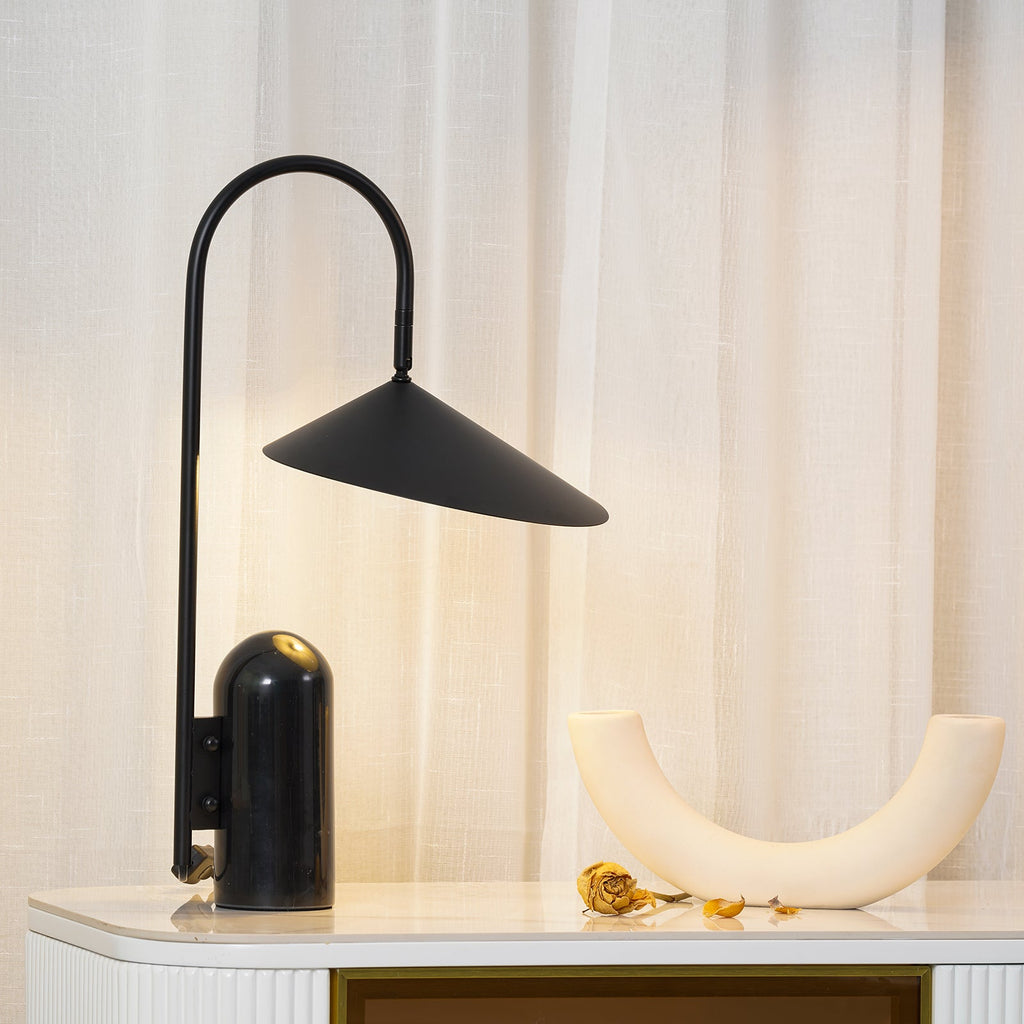 Mono Table Lamp