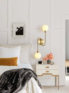Averin Wall Lamp